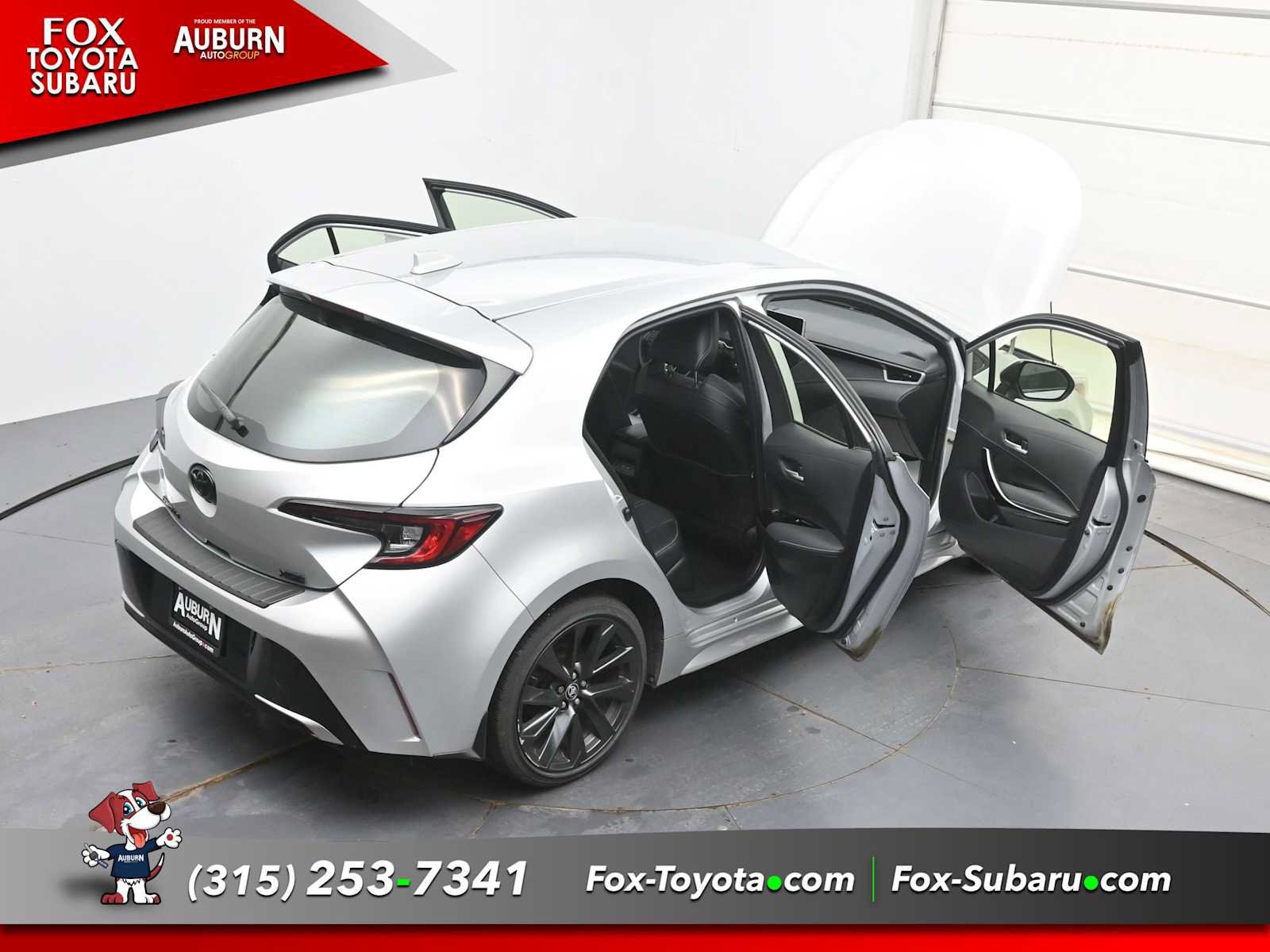 Used 2023 Toyota Corolla XSE FWD image 36