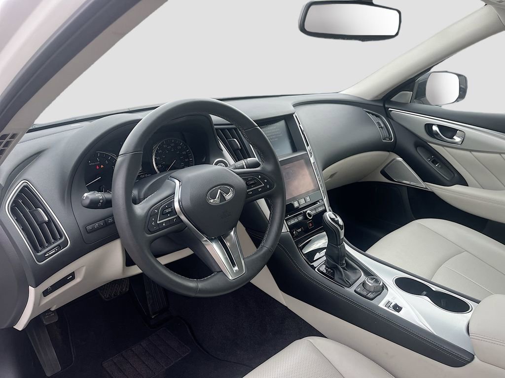 Used 2023 INFINITI Q50 Luxe w/ Cargo Package image 9