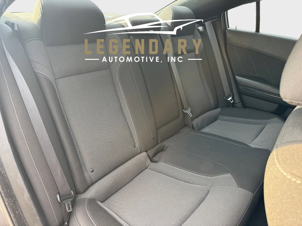 Used 2021 Dodge Charger SXT w/ Blacktop Package image 11