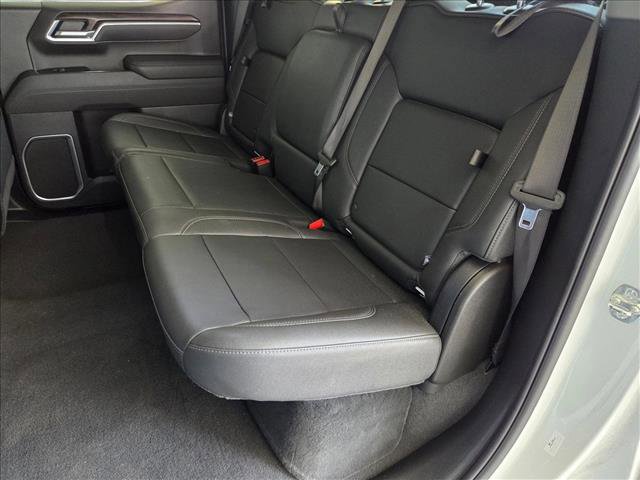 Used 2025 GMC Sierra 1500 SLT image 18