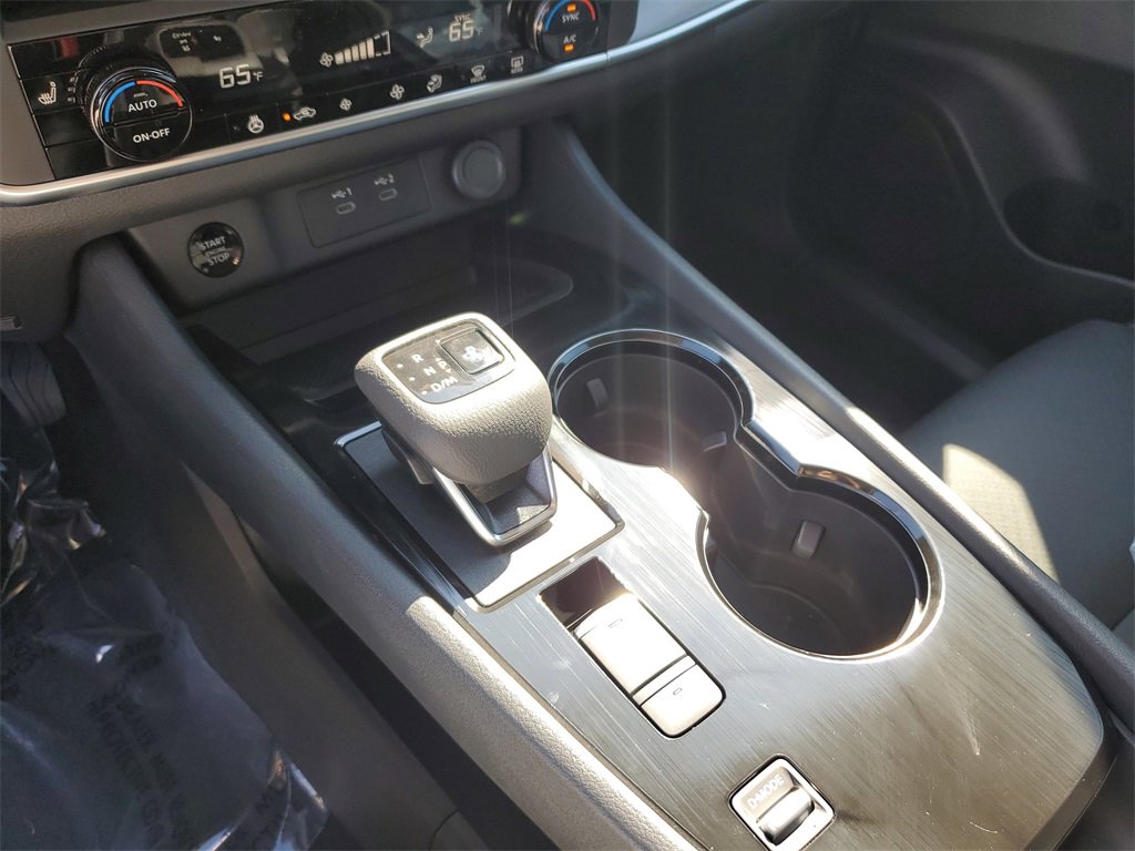 New 2026 Nissan Rogue SV w/ SV Premium Package image 11