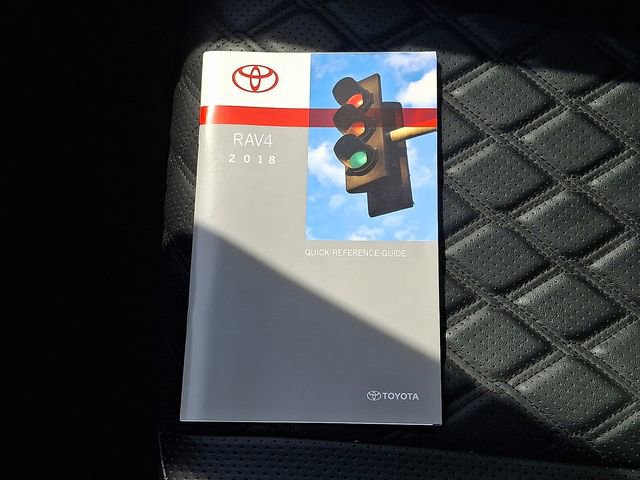 Used 2018 Toyota RAV4 LE image 26