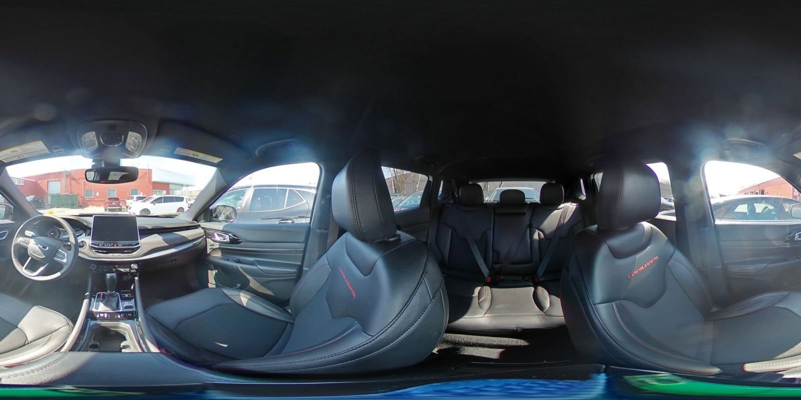 Used 2025 Jeep Compass Trailhawk image 41