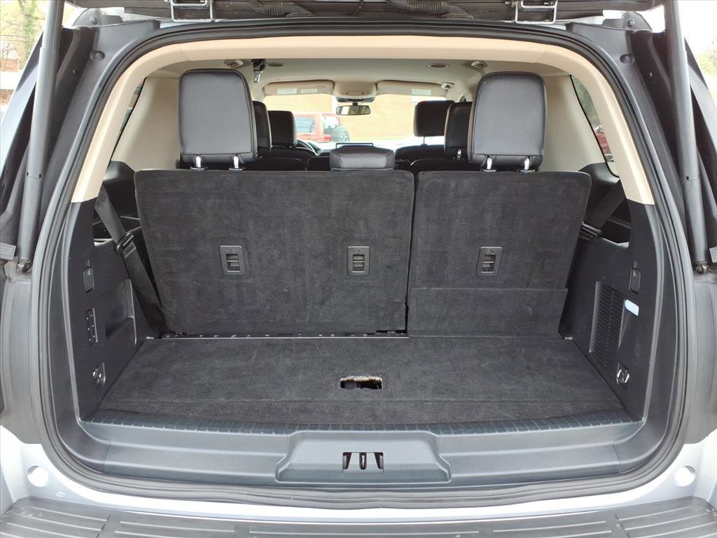 Used 2024 Ford Expedition XLT image 14