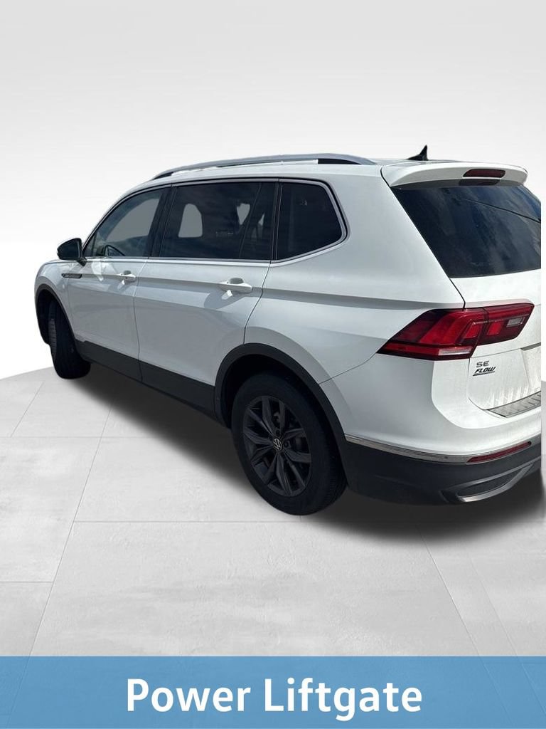 Used 2022 Volkswagen Tiguan SE AWD/4WD image 9