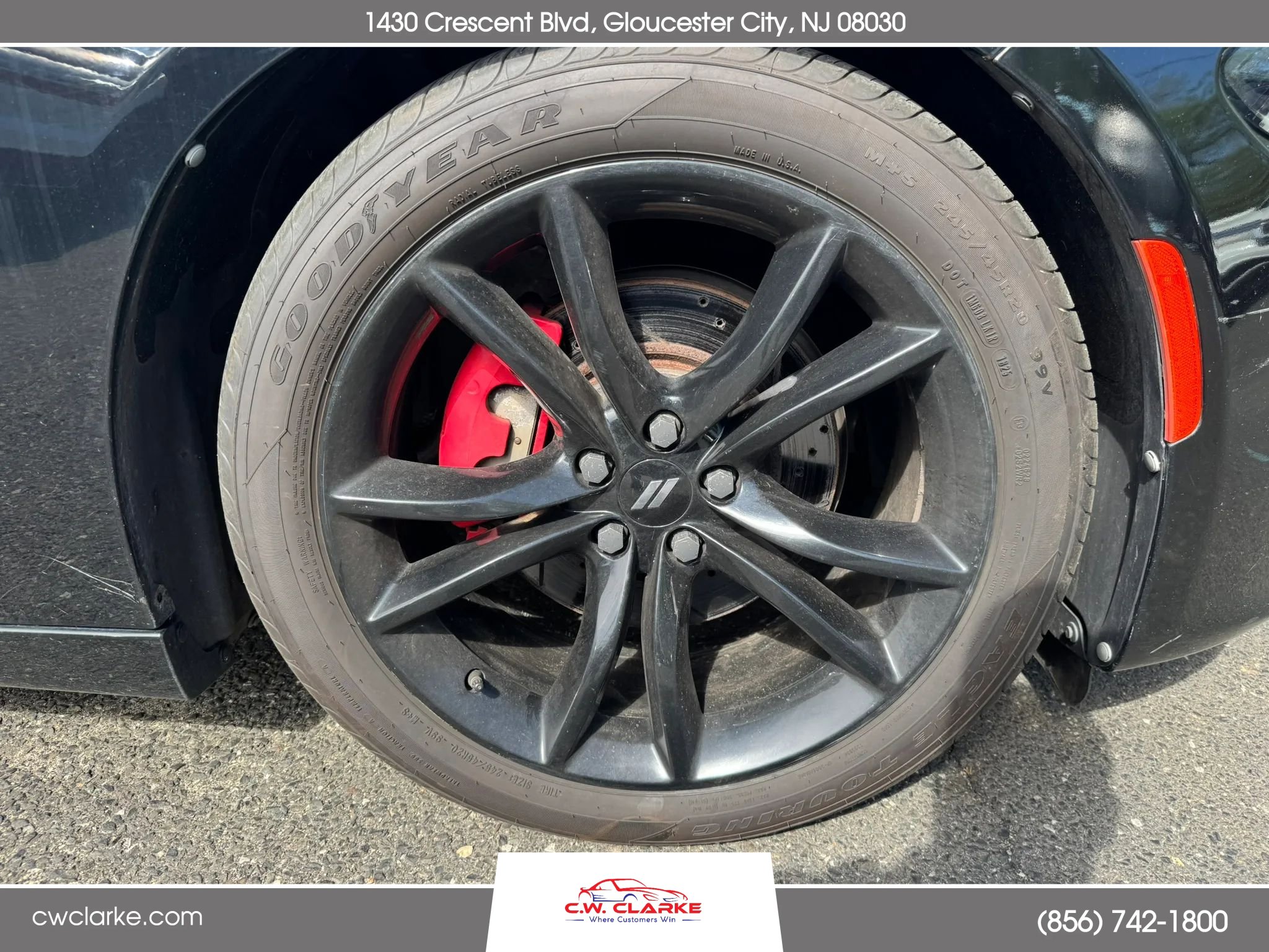 Used 2018 Dodge Charger R/T image 11