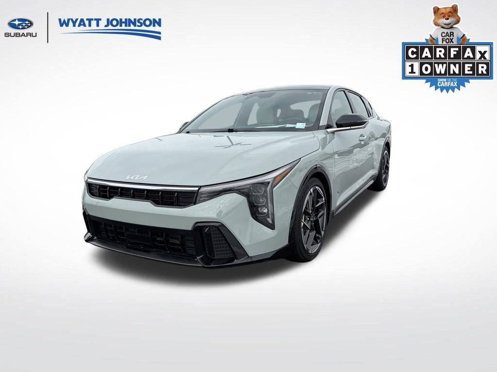 Used 2025 Kia K4 GT-Line w/ GT-Line Premium Package image 1