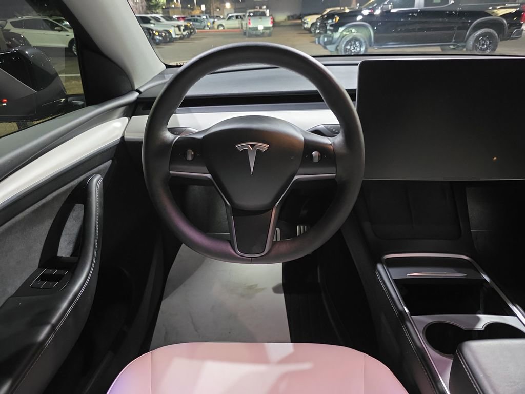 Used 2022 Tesla Model Y Performance image 13
