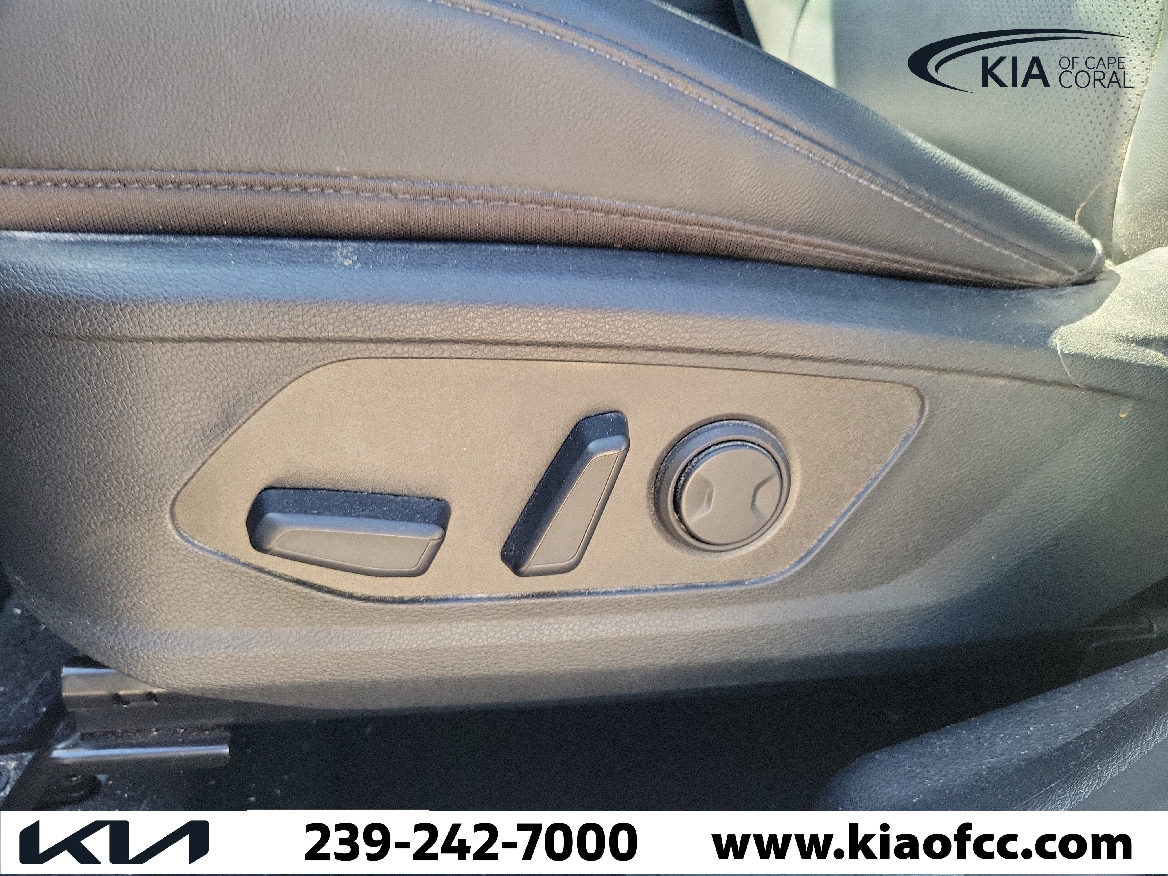 Certified 2023 Kia Sportage EX AWD/4WD image 25