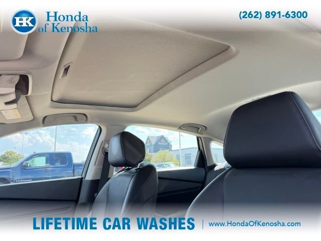 Used 2024 Honda Accord Touring image 5