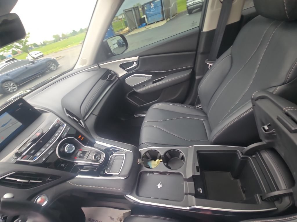 Used 2025 Acura RDX w/ Technology Package AWD/4WD image 25