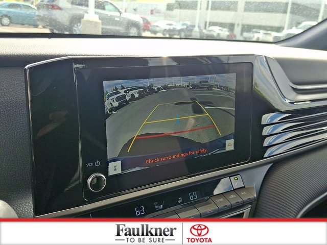 Certified 2025 Toyota Camry SE FWD image 17