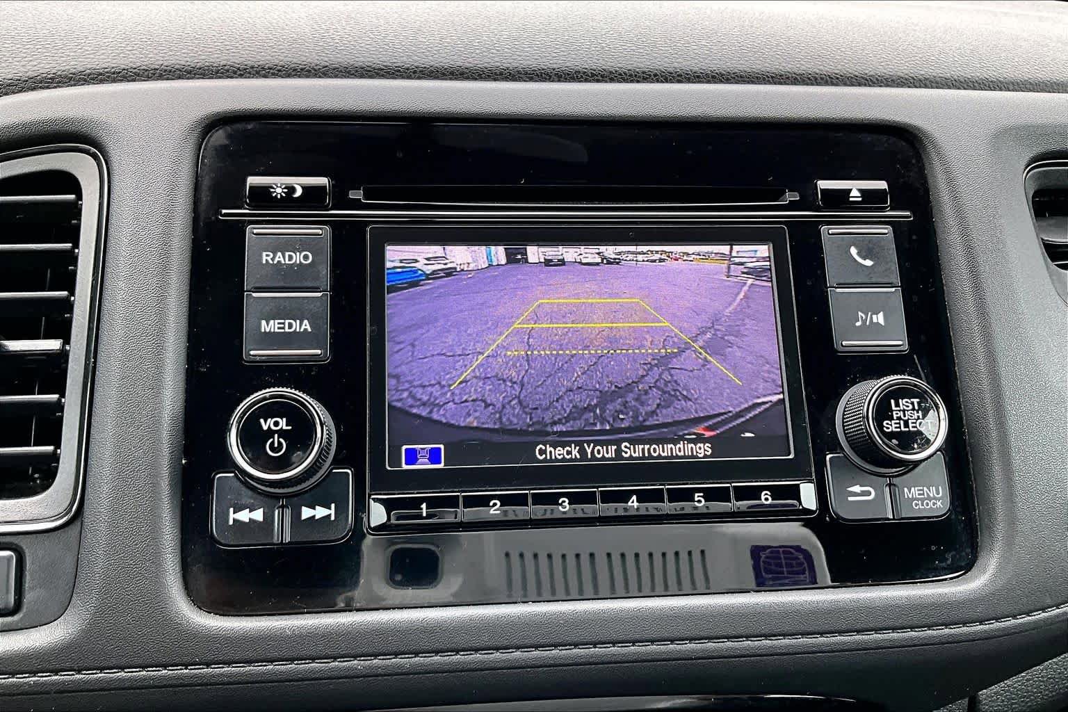 Used 2022 Honda HR-V LX image 26