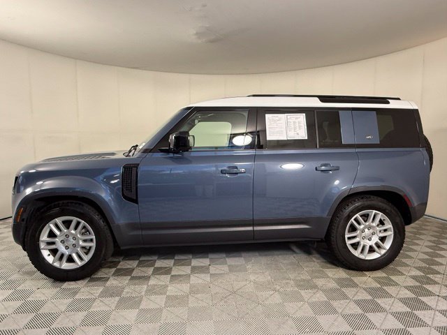 Used 2024 Land Rover Defender 110 S AWD/4WD image 3