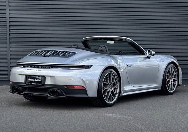 New 2026 Porsche 911 Carrera 4S image 7