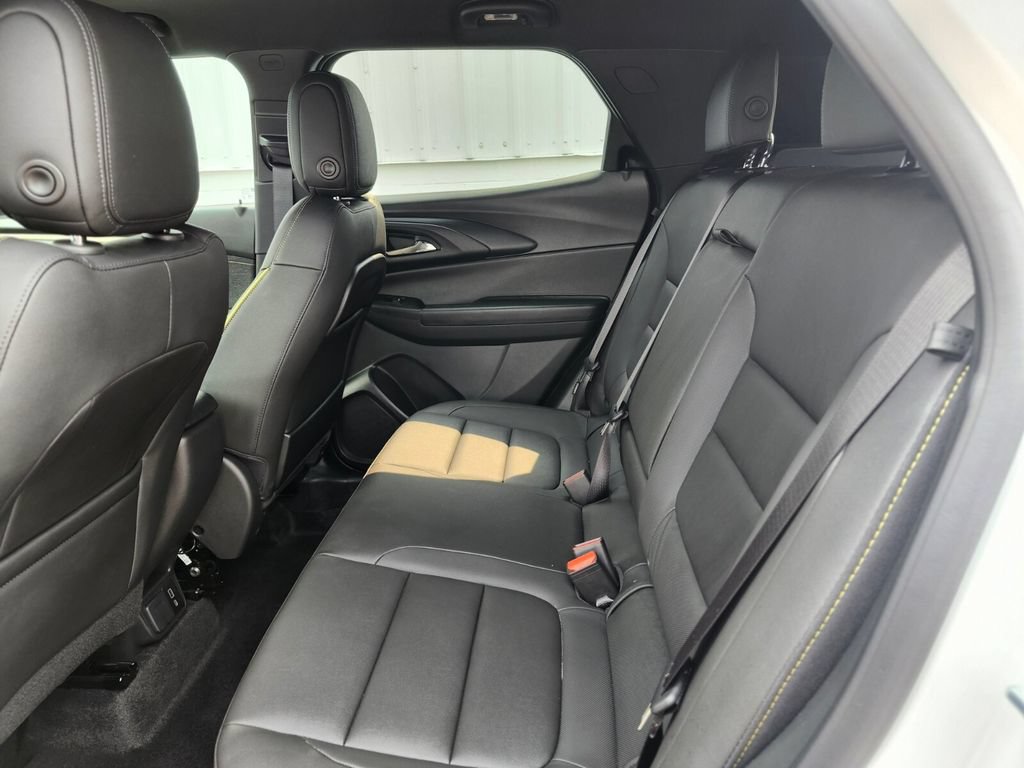 Used 2026 Chevrolet TrailBlazer ACTIV w/ Convenience Package FWD image 14