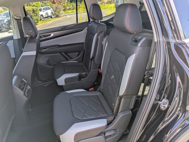 New 2026 Volkswagen Atlas Peak Edition image 15