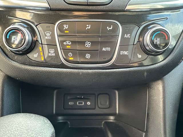 Used 2022 Chevrolet Equinox Premier w/ Redline Edition image 63