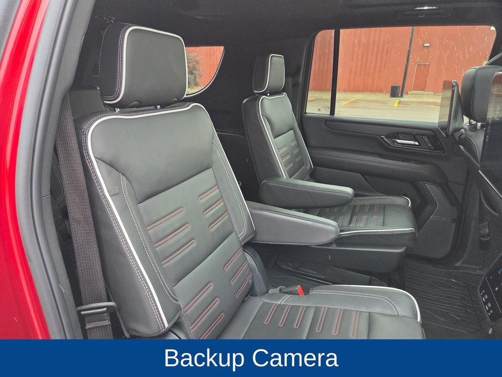 Used 2025 GMC Yukon XL AT4 Ultimate AWD/4WD image 30