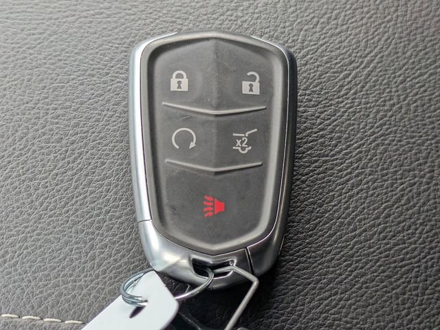 Certified 2023 Cadillac XT4 Premium Luxury w/ Cold Weather Package AWD/4WD image 34