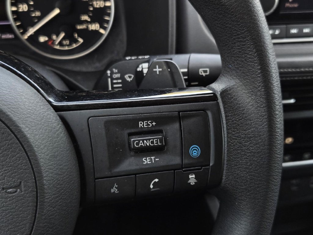 Certified 2023 Nissan Rogue SV FWD image 26