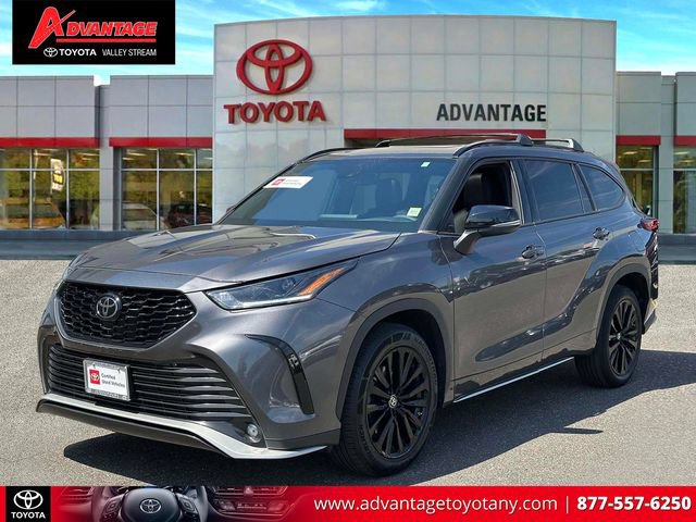 Used 2023 Toyota Highlander XSE AWD/4WD image 4