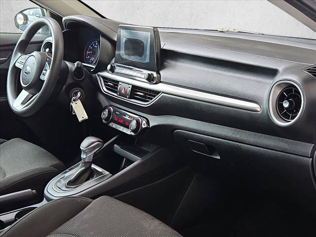 Used 2019 Kia Forte LXS FWD image 17