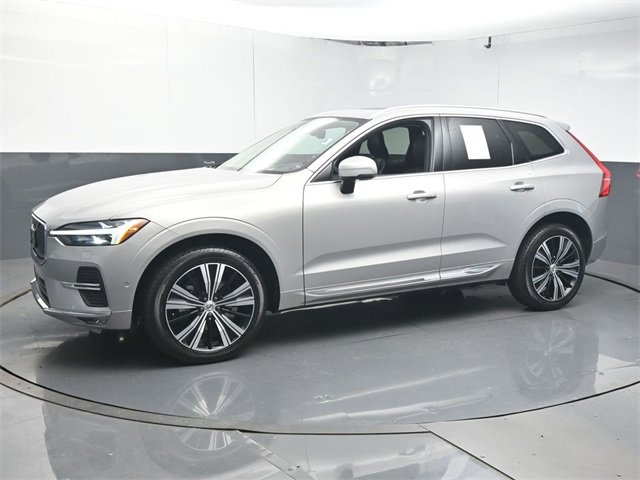 Used 2023 Volvo XC60 B5 Plus w/ Protection Package Premier image 4