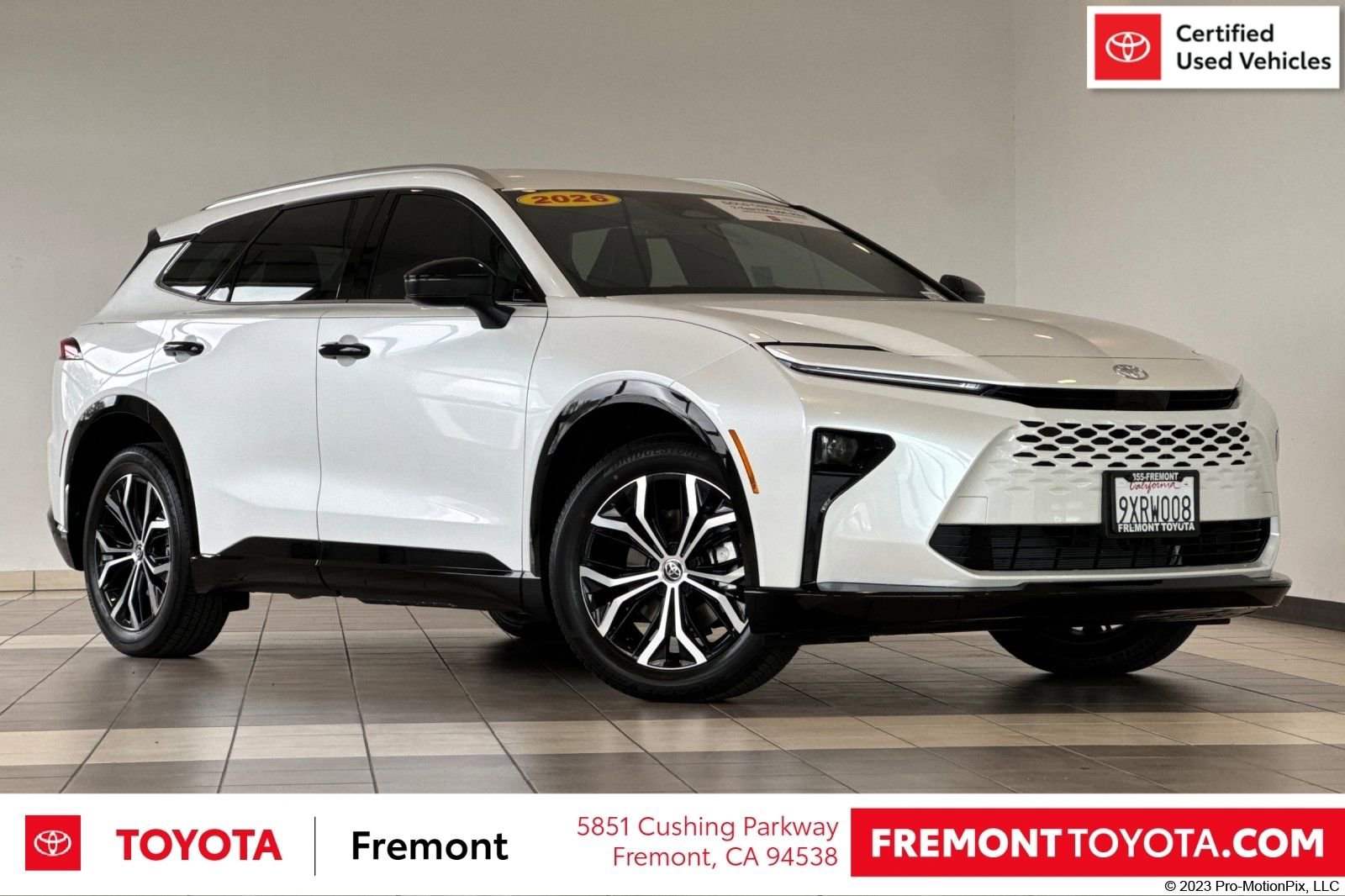 Certified 2026 Toyota Crown Signia AWD/4WD image 1