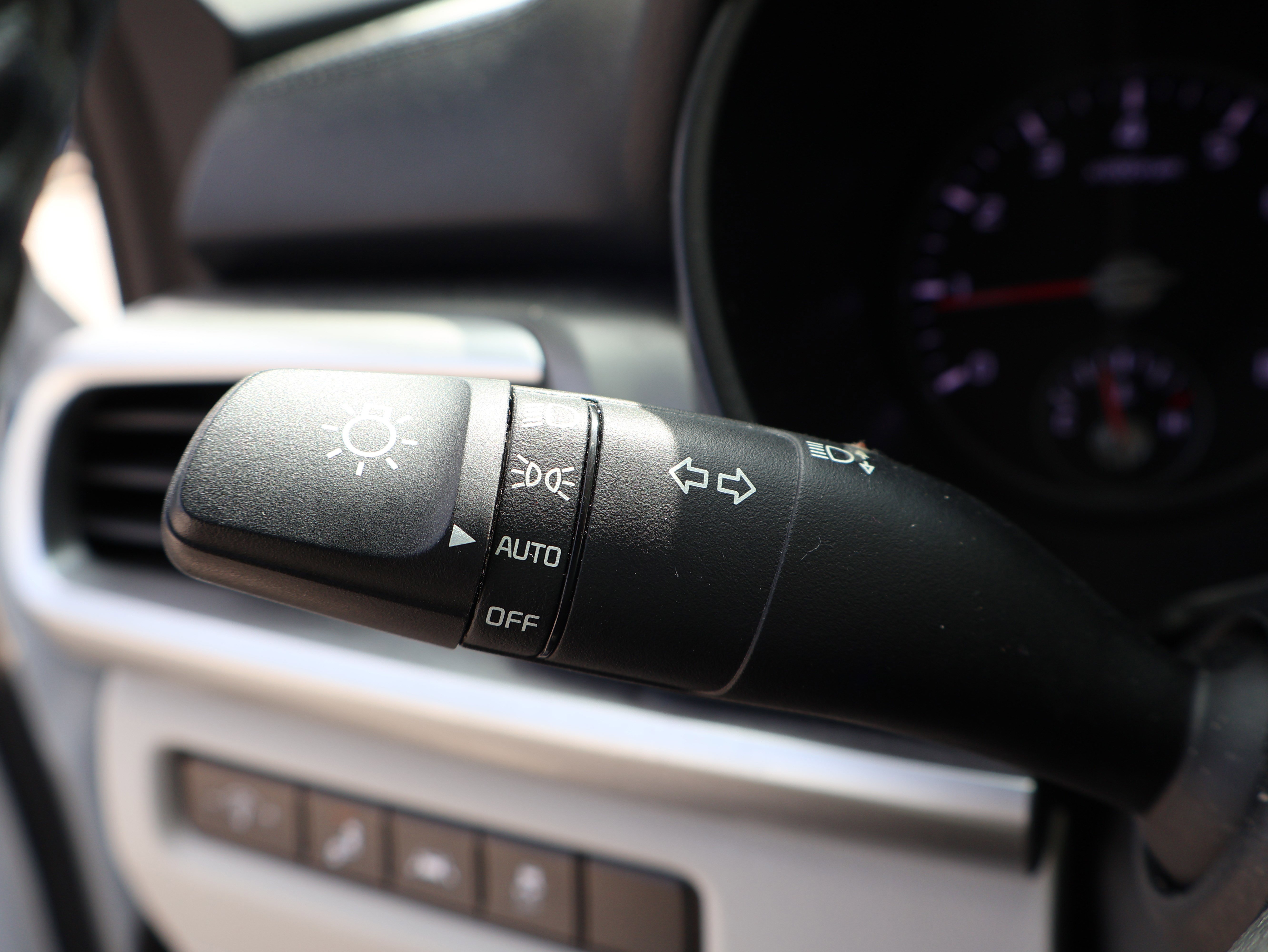 Used 2020 Kia Telluride S AWD/4WD image 38