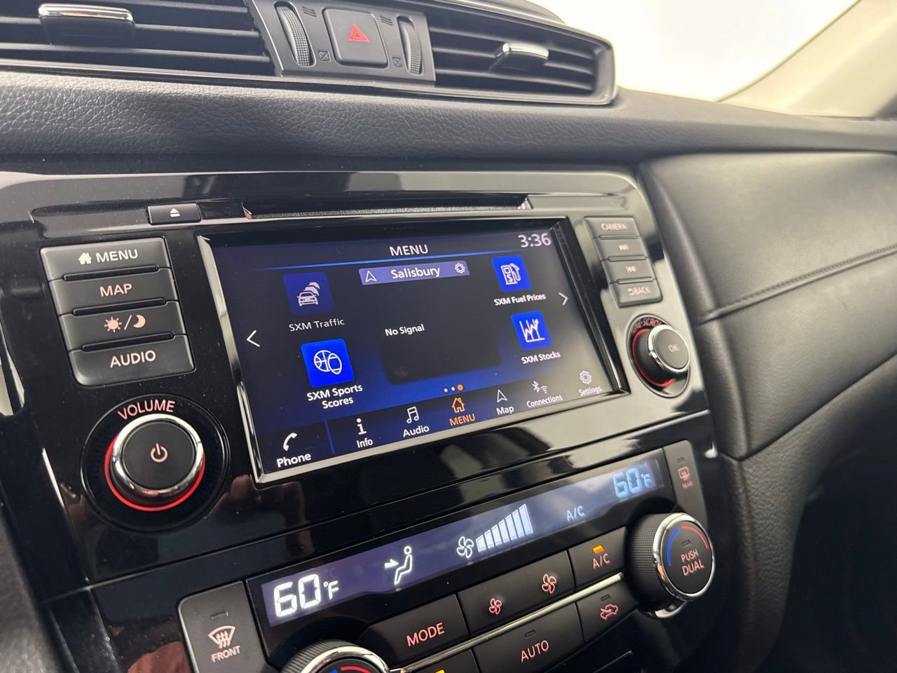 Used 2019 Nissan Rogue SV w/ Sun & Sound Touring Package image 23