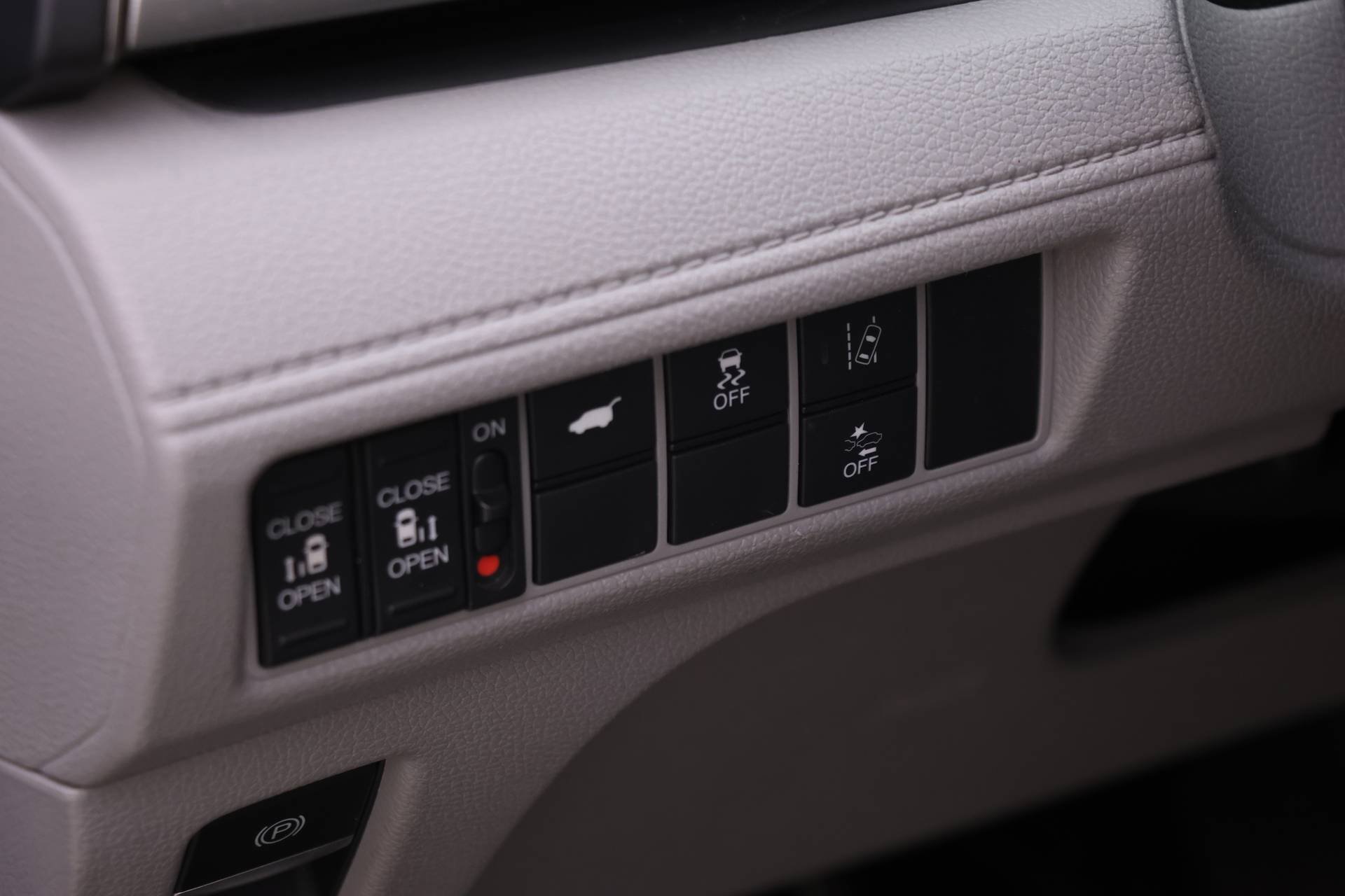 Used 2018 Honda Odyssey EX-L image 15