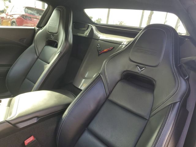 Used 2015 Chevrolet Corvette Z06 w/ 2LZ Preferred Equipment Group image 16