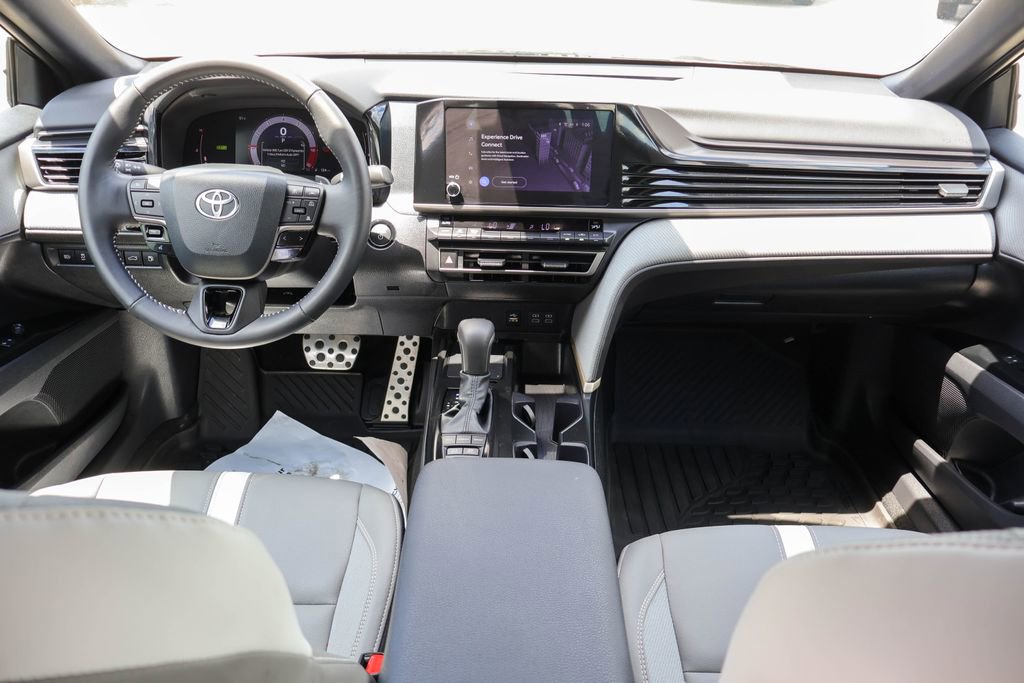 Used 2026 Toyota Camry SE w/ Convenience Package FWD image 7