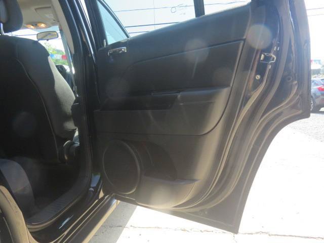 Used 2014 Jeep Compass Sport AWD/4WD image 23