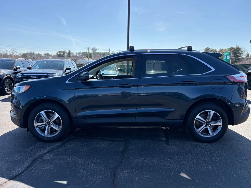 Used 2024 Ford Edge SEL w/ Convenience Package image 11