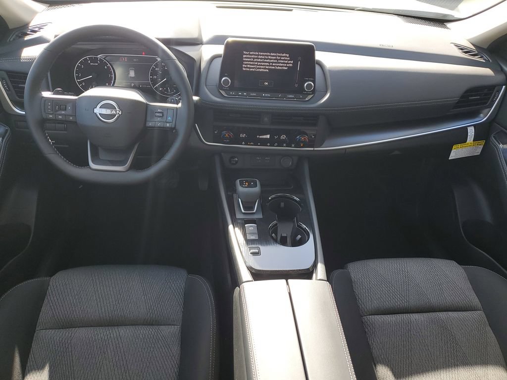 New 2026 Nissan Rogue SV w/ Cold Weather Package FWD image 17