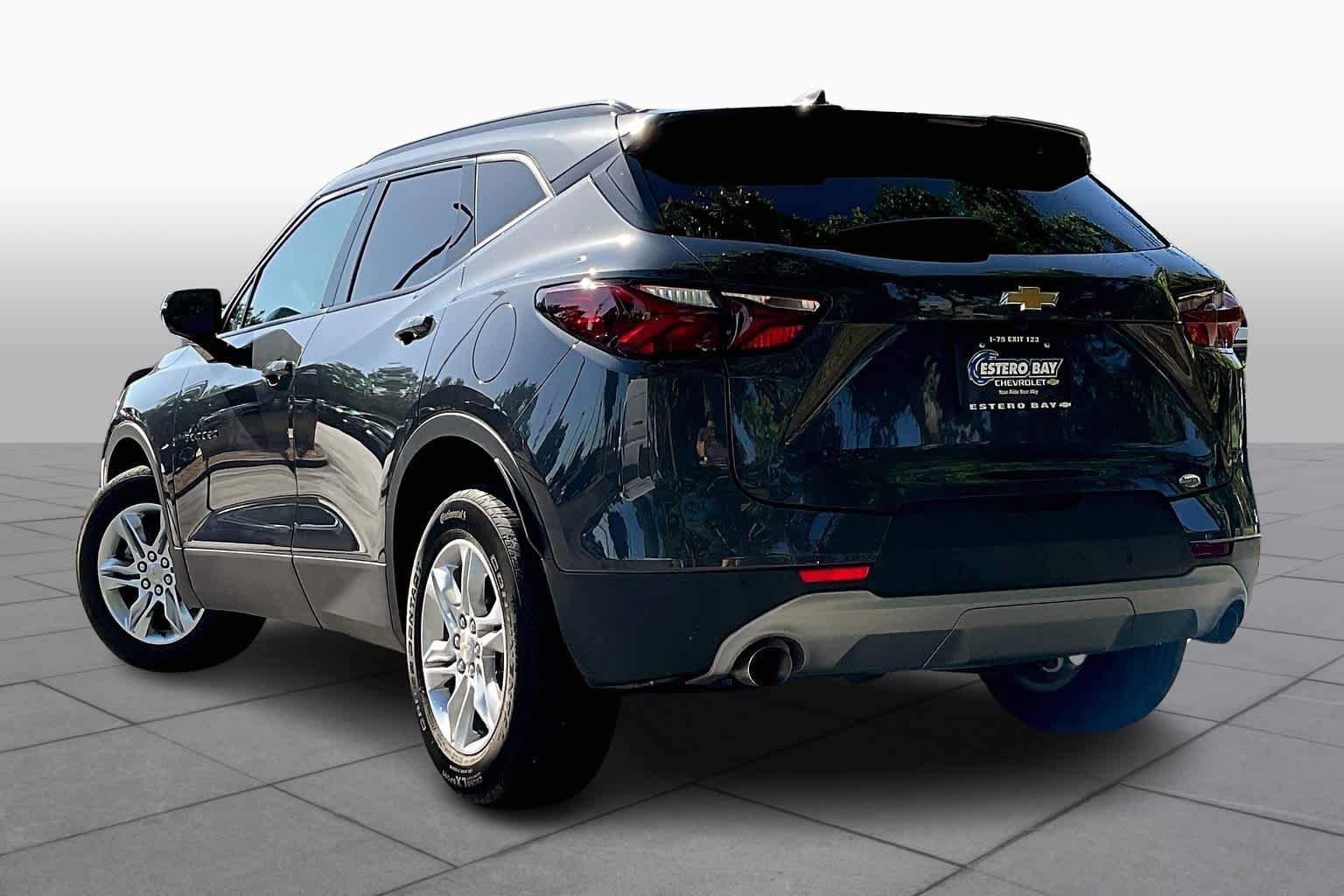 Used 2022 Chevrolet Blazer LT FWD image 12