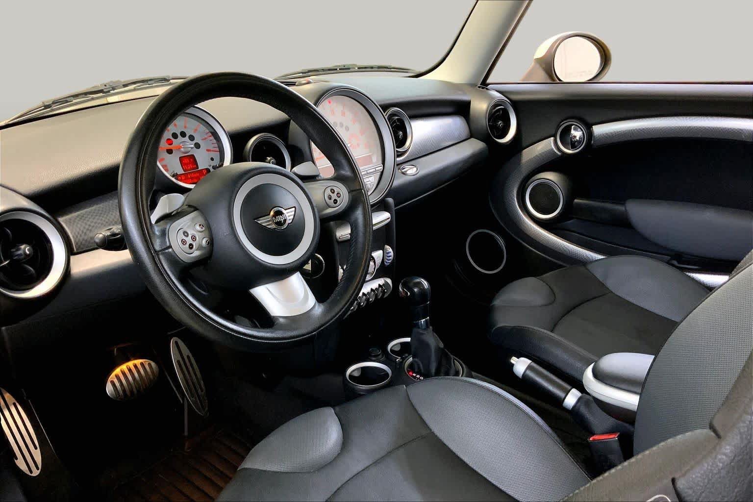 Used 2008 MINI Cooper S FWD image 17