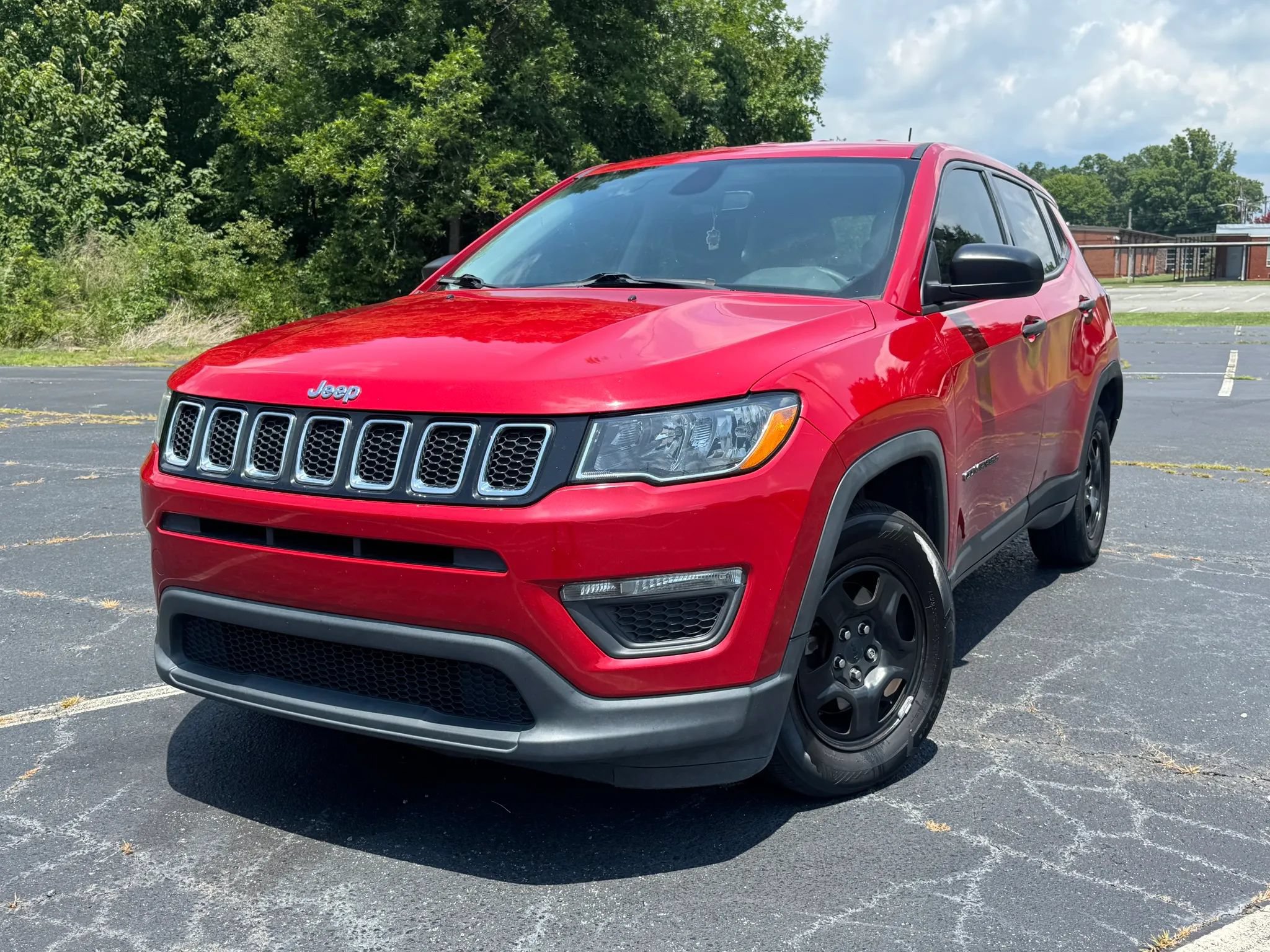 Used 2020 Jeep Compass Sport FWD image 1