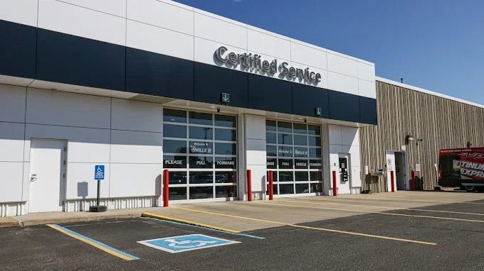 Certified 2024 GMC Sierra 1500 AT4 w/ Technology Package image 13