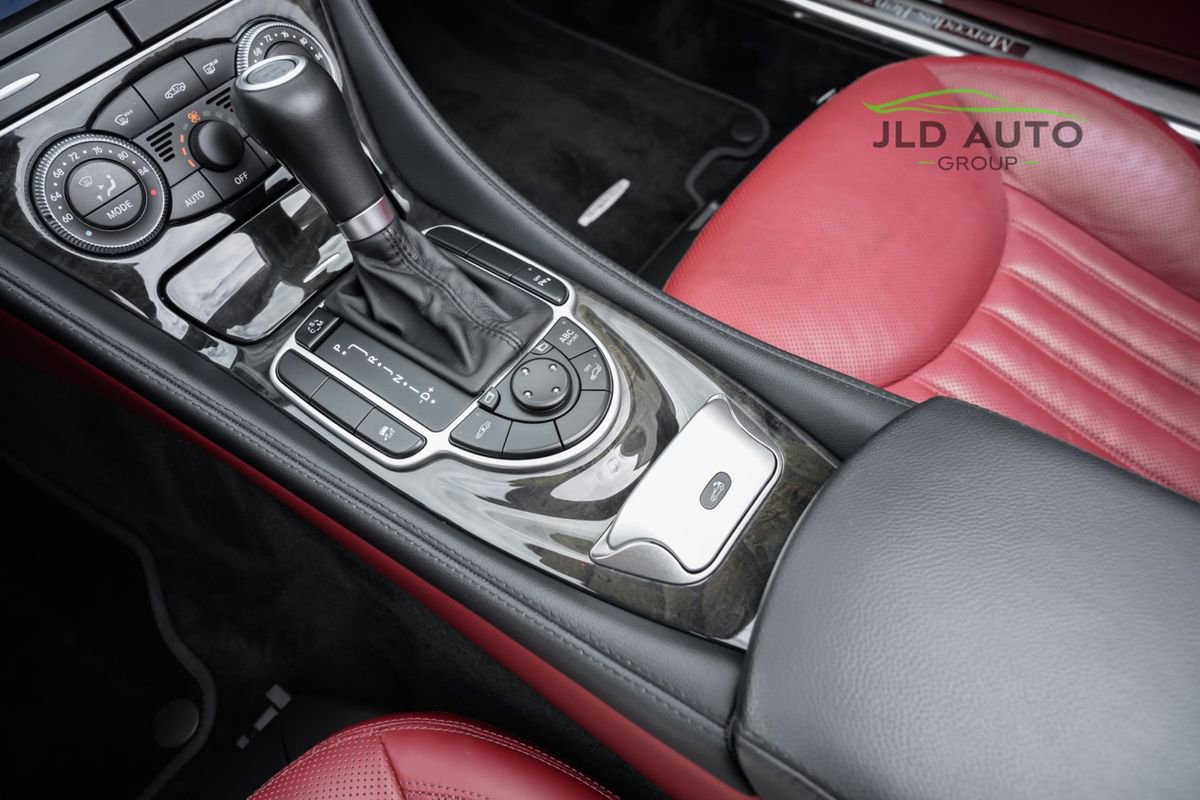 Used 2012 Mercedes-Benz SL 550 image 25