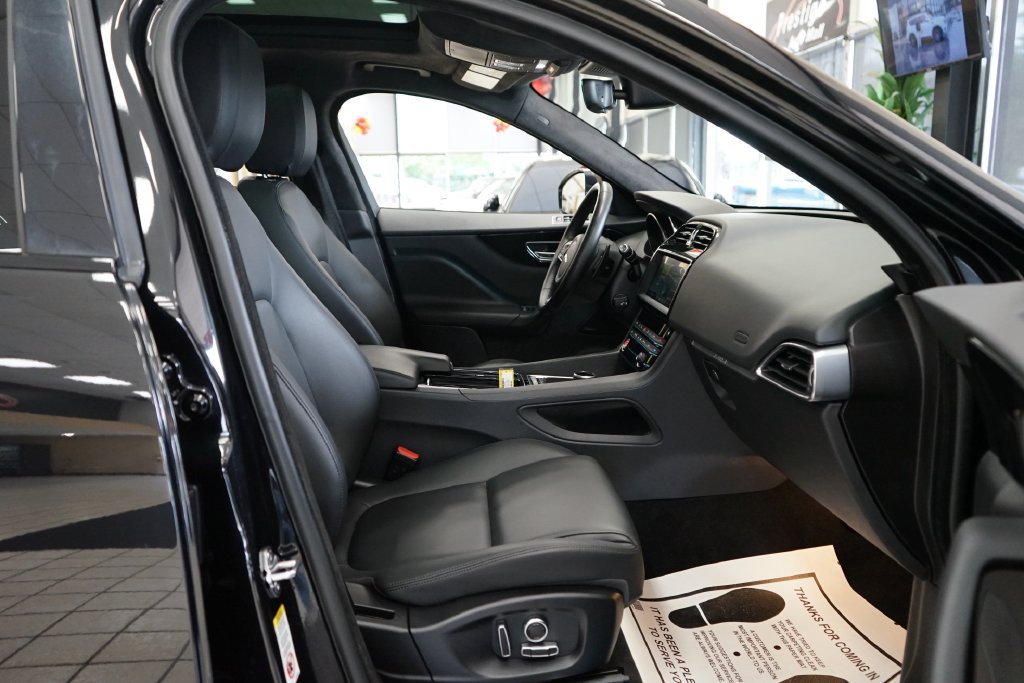 Used 2020 Jaguar F-PACE Premium AWD/4WD image 43