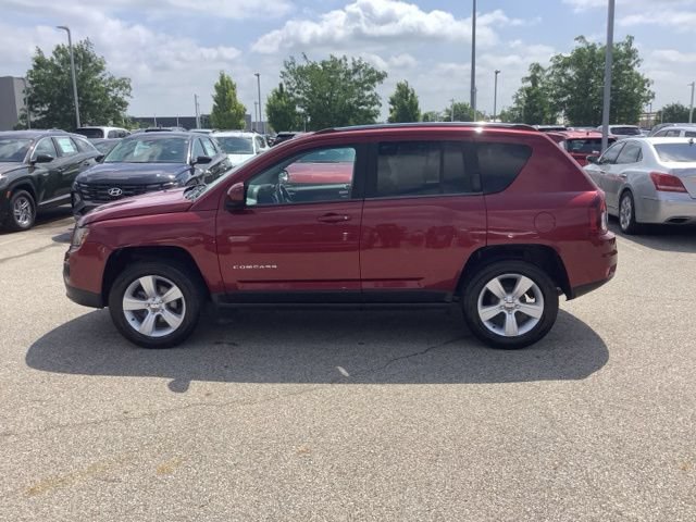 Used 2014 Jeep Compass Latitude FWD image 7