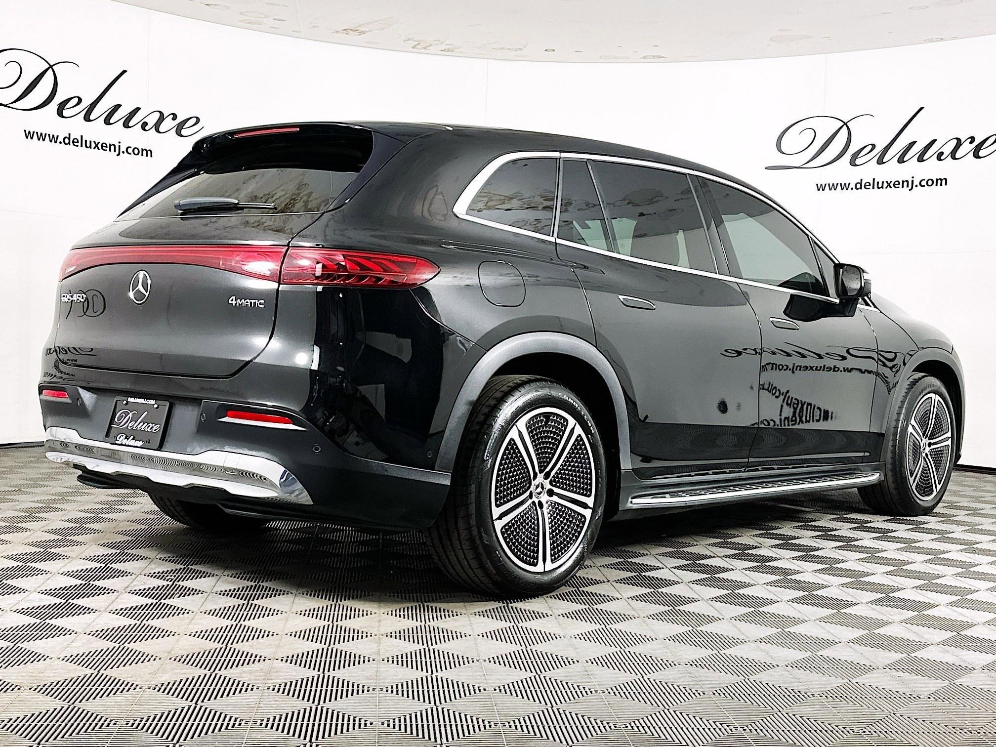 Used 2023 Mercedes-Benz EQS 450+ 4MATIC SUV image 6