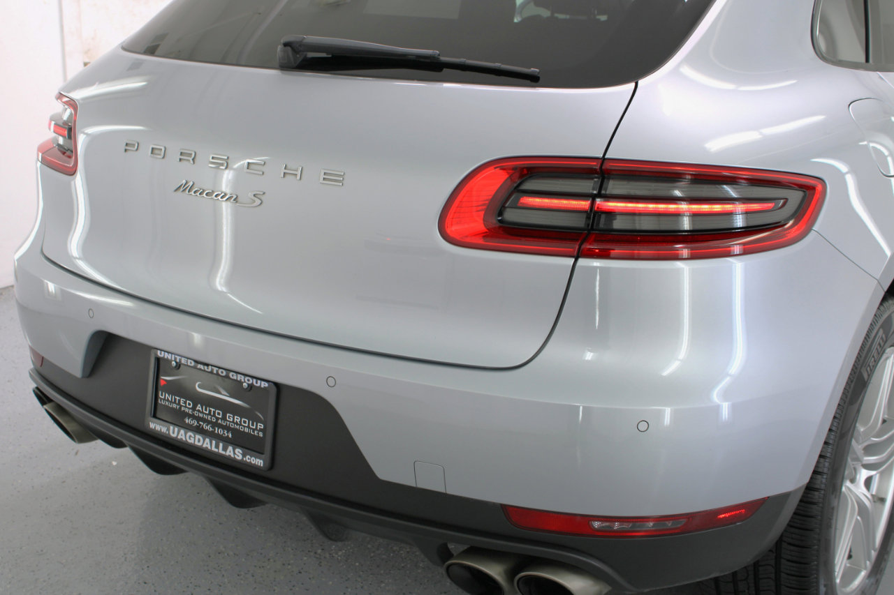 Used 2017 Porsche Macan S image 23