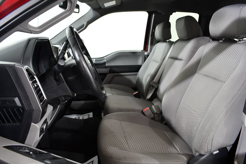 Used 2015 Ford F150 XLT w/ Equipment Group 302A Luxury AWD/4WD image 6