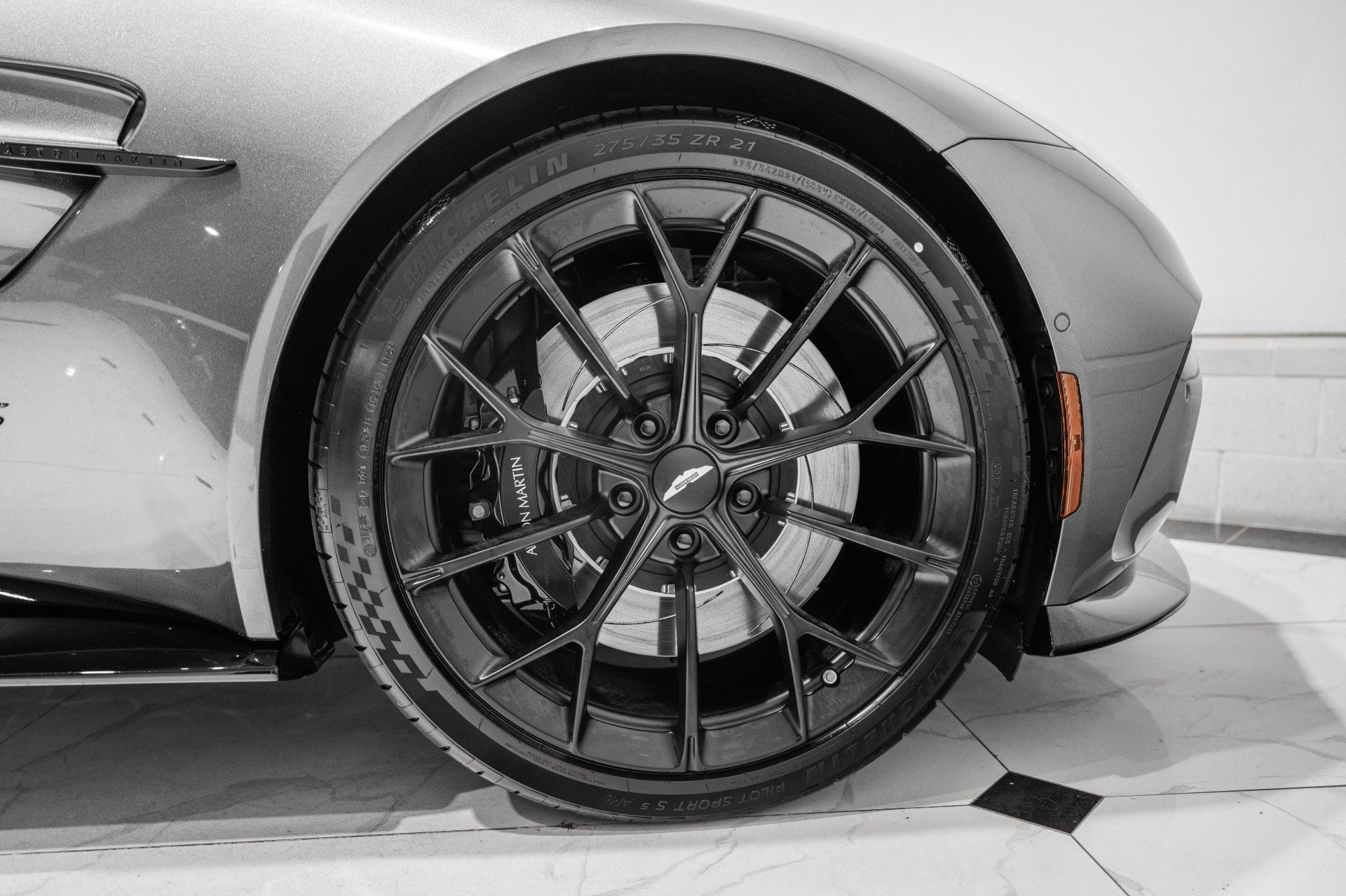 New 2026 Aston Martin V8 Vantage S RWD image 50