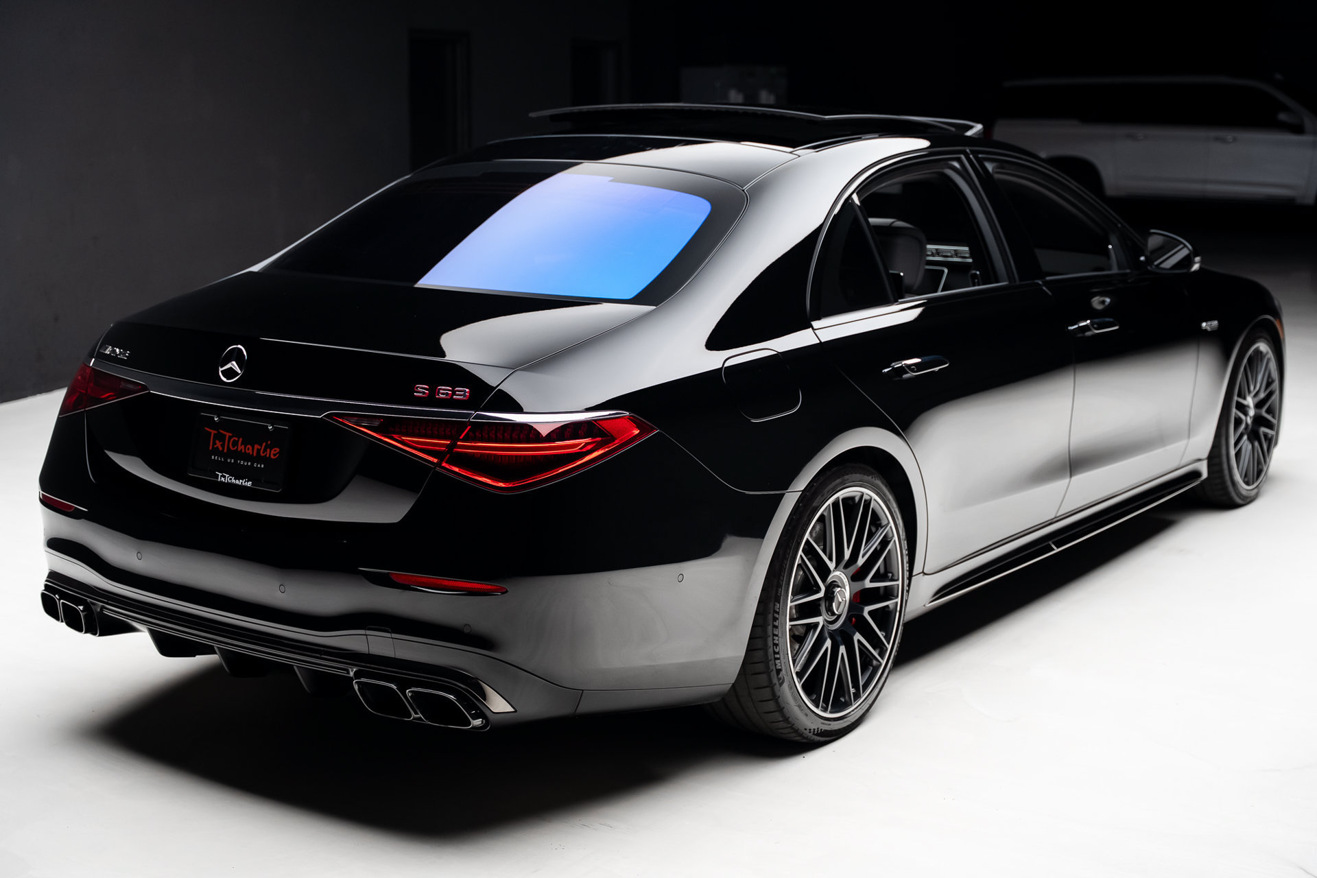 Used 2024 Mercedes-Benz S 63 AMG S image 37