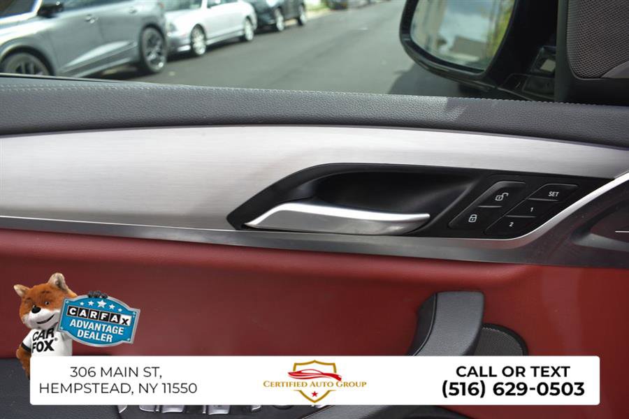 Used 2022 BMW X4 M40i w/ Premium Package image 12